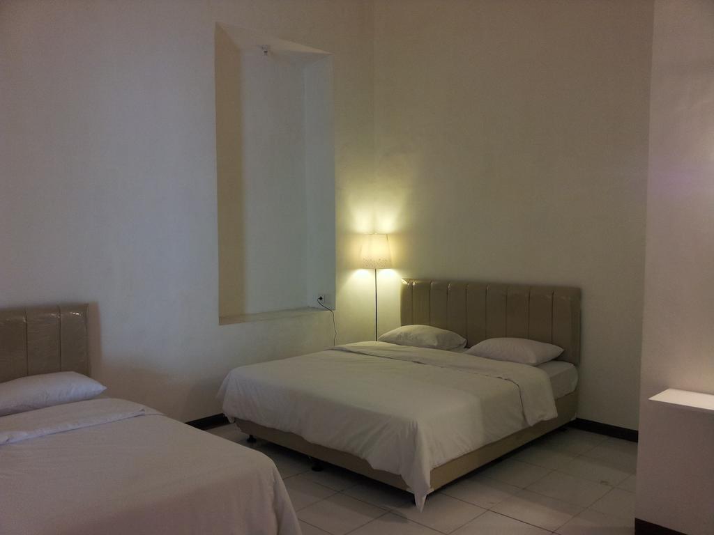 Loxy Inn Surabaya Rom bilde