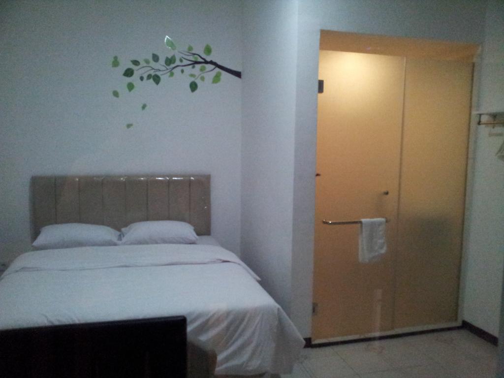 Loxy Inn Surabaya Rom bilde